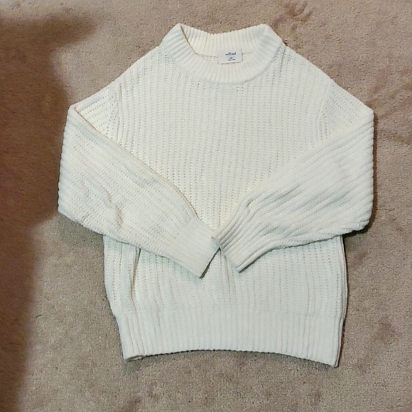 Wilfred cashmere sweater in white in XXS (fits upto small) - Picture 1 of 2
